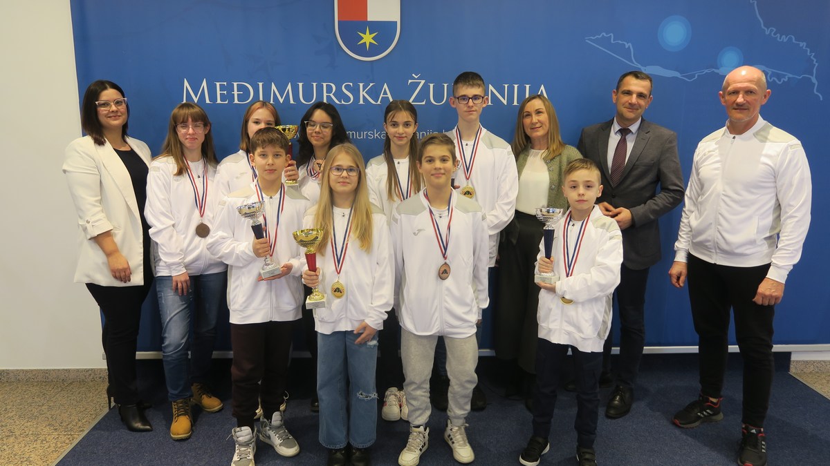 Karatisti Šenkovec na prijemu kod župana, siječanj 2023 / Foto: Međimurska županija