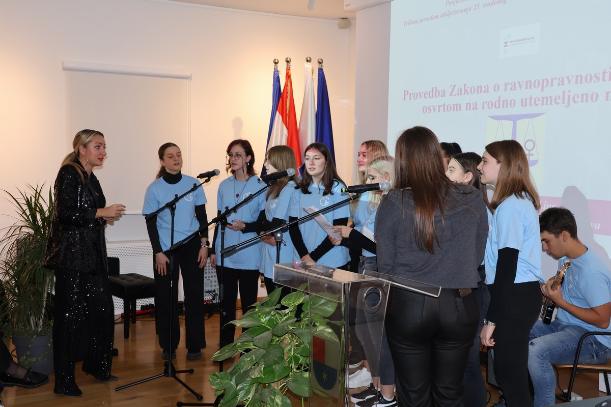 U Cakovcu odrzana tribina povodom Medunarodnog dana borbe protiv nasilja nad zenama 23