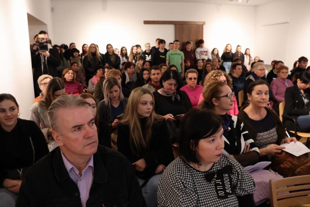 U Cakovcu odrzana tribina povodom Medunarodnog dana borbe protiv nasilja nad zenama 7