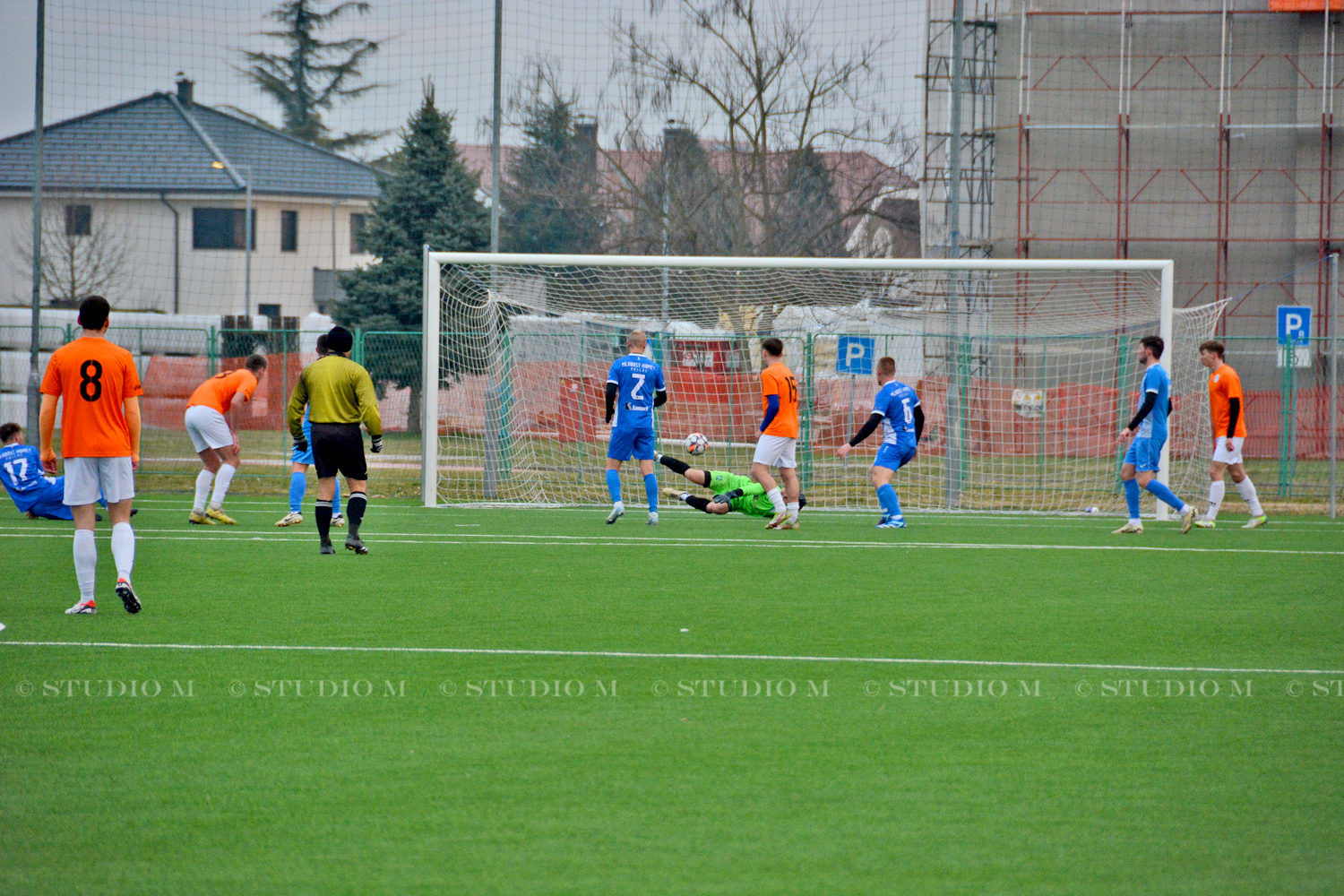 NK Mladost Komet - NK Podravina Ludbreg, prijateljska utakmica, pripreme, veljača 2025, Park mladosti, teren s umjetnom travom, nogomet | Foto: Željka Švenda / Studio M